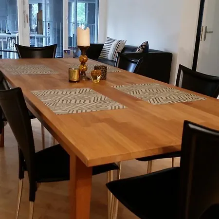 Apartment Wohnen Direkt Am Wasser *